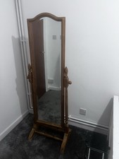 Vintage Free Standing Bedroom